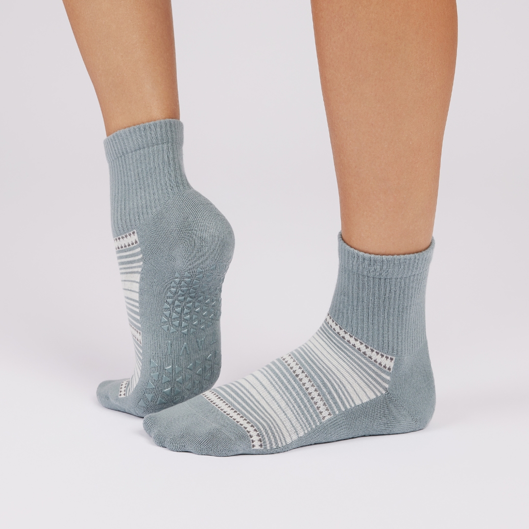 Socks Grip Aria-גרבי אחיזה לפילאטיס יוגה ובר - Wildflower Space Dye, Medium – תמונה 4